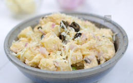 Cheesy Potato Salad Recipe